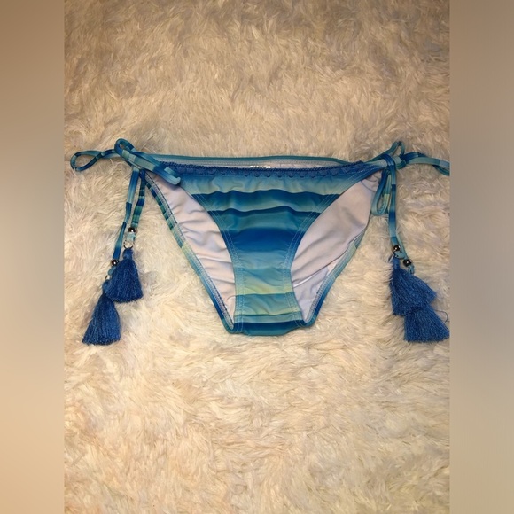 Blue Tie-Dye Bikini Bottom with Tassels size 6 NWOT - Picture 4 of 12